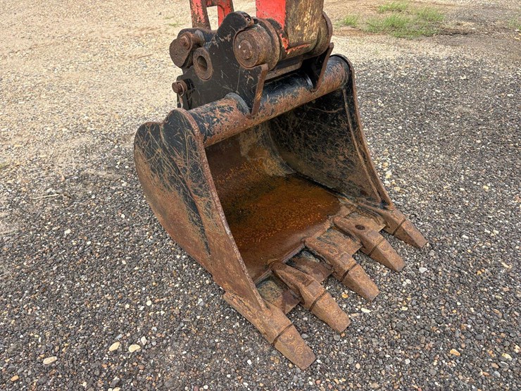 kubota-kx040-4-image-15