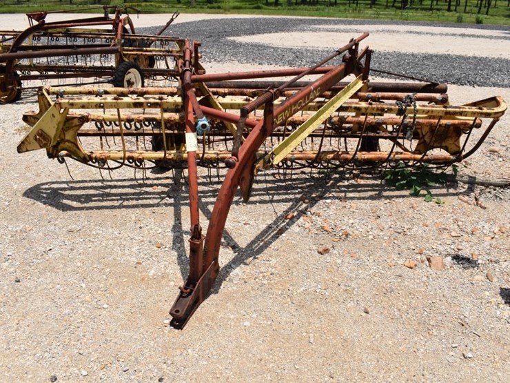 new-holland-258-image-2