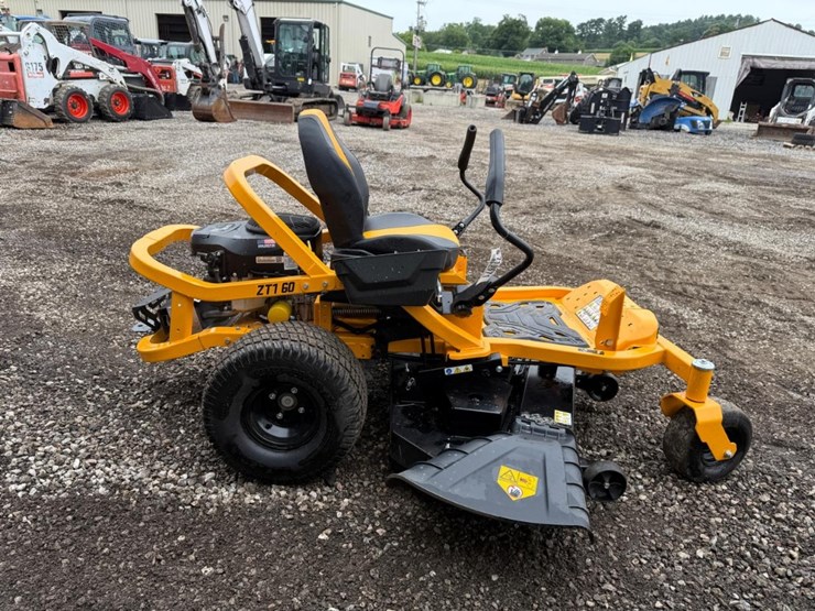2025-cub-cadet-60-image-5