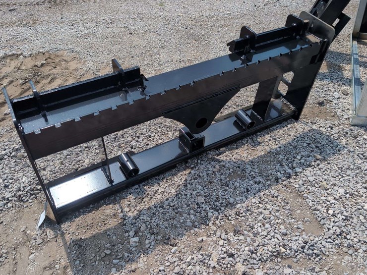 (1)-wolverine-skid-steer-attachment-pff3-13-45w-image-5