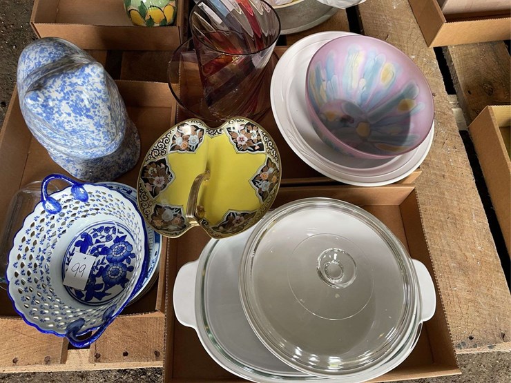 assorted-decorative-tableware-and-kitchenware-collection-image-1