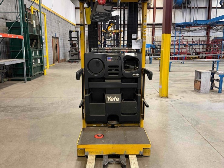 yale-os030bfn36te119-order-picker-image-6