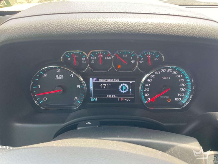 2020-chevrolet-tahoe-image-14