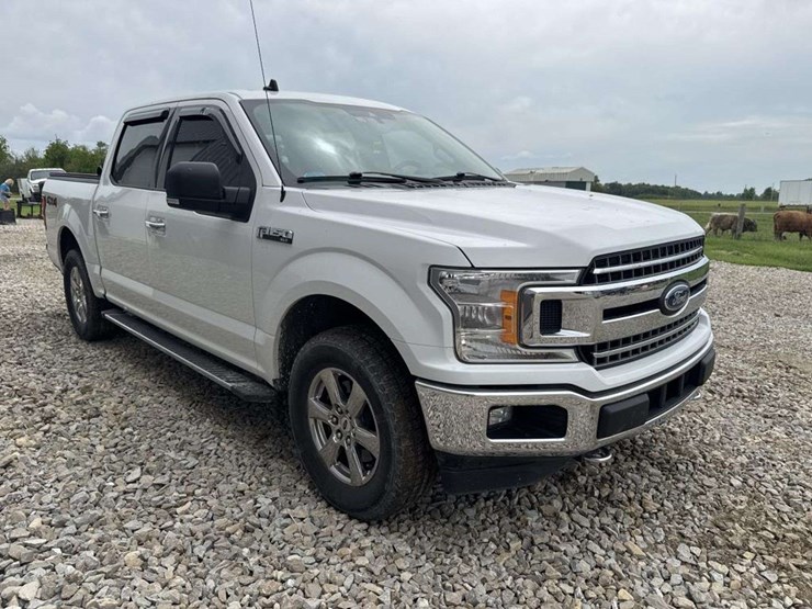 2019-ford-f150-xlt-image-4