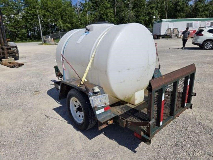 tow-behind-water-tank-image-6