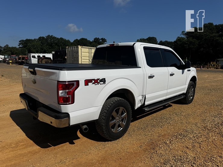 2021-ford-f150-xlt-image-7