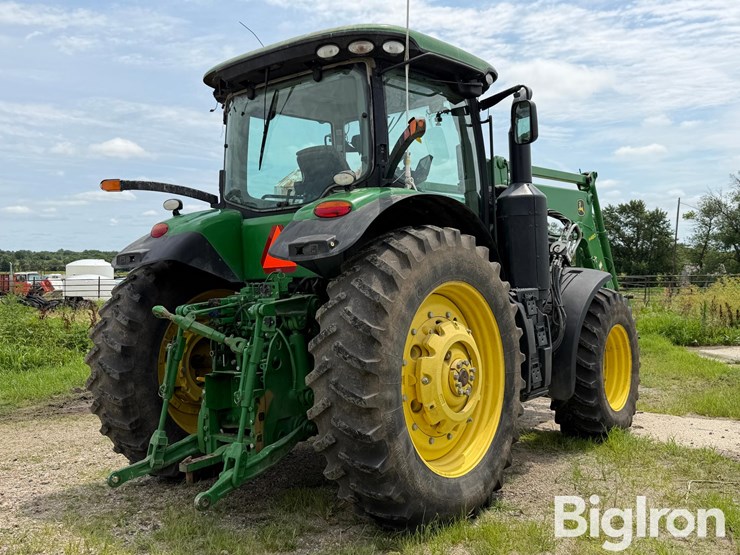 2014-john-deere-7210r-image-5