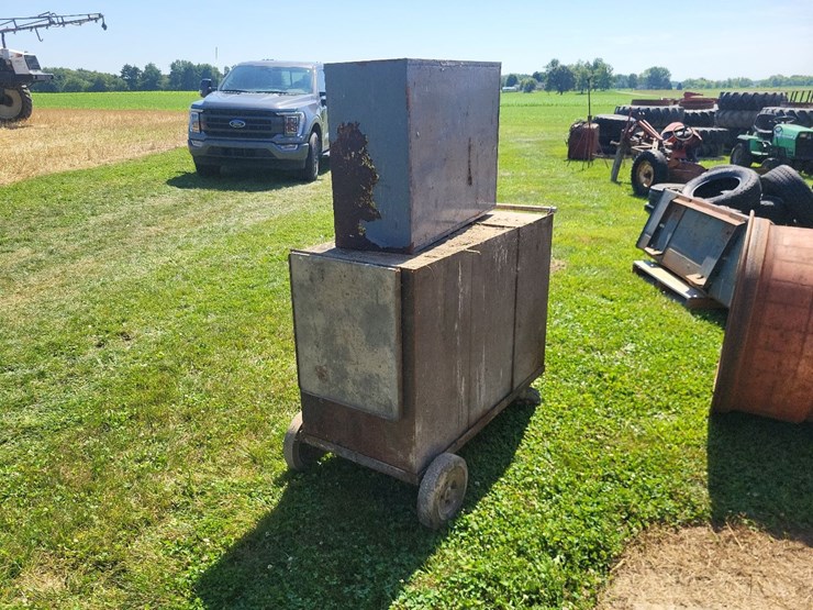 portable-tool-box-and-bolt-bins-w/contents-image-4