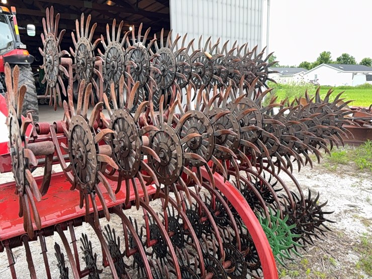 case-ih-181-image-18