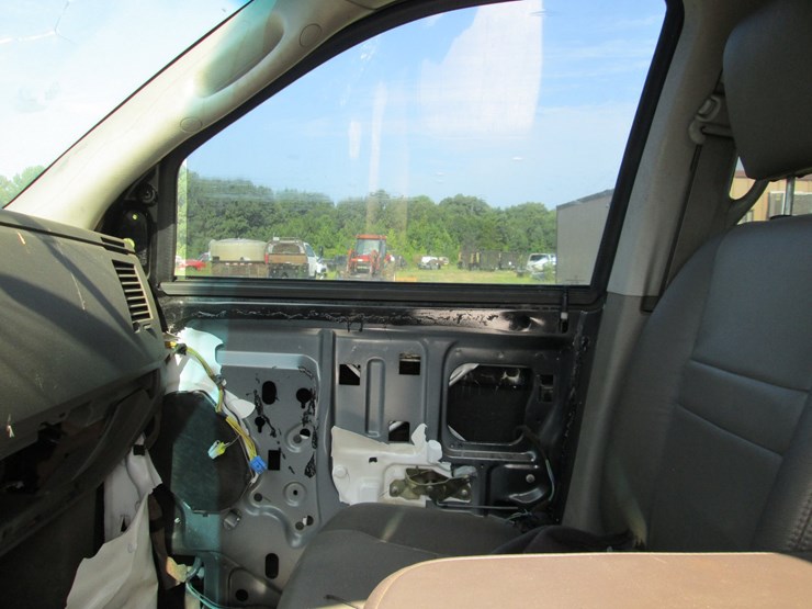 2008-dodge-2500-image-25