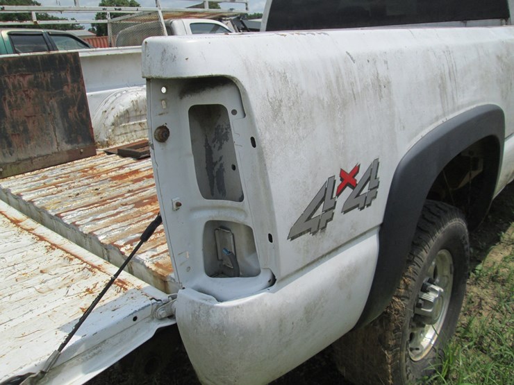 2007-chevrolet-2500hd-image-14