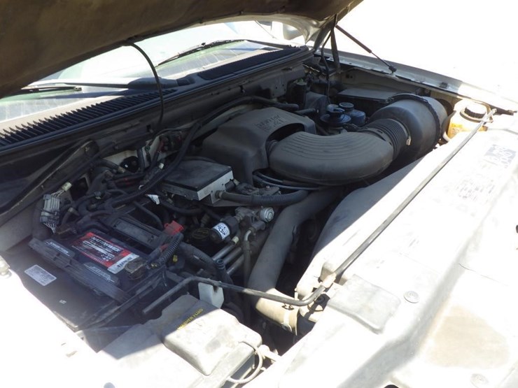 2004-ford-f150-image-9