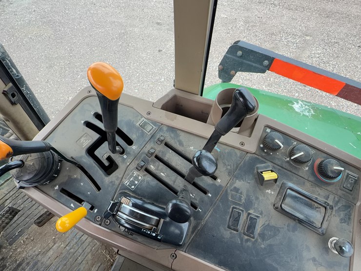 1999-john-deere-7810-image-30