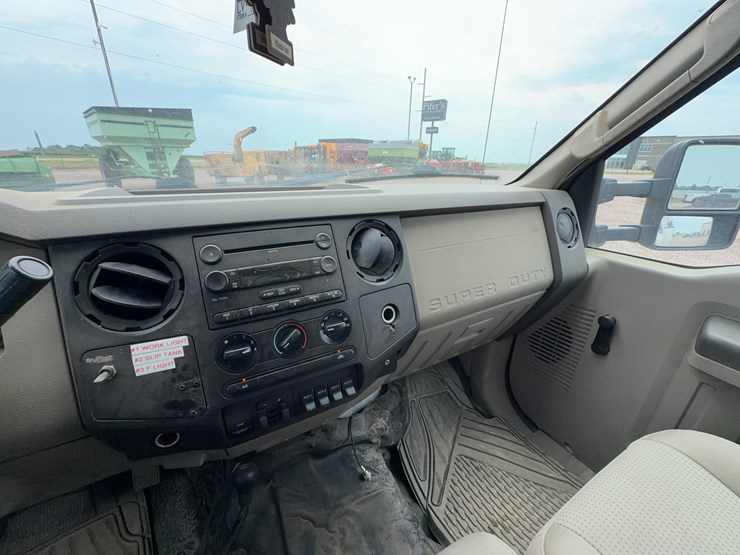ford-service-truck-image-50