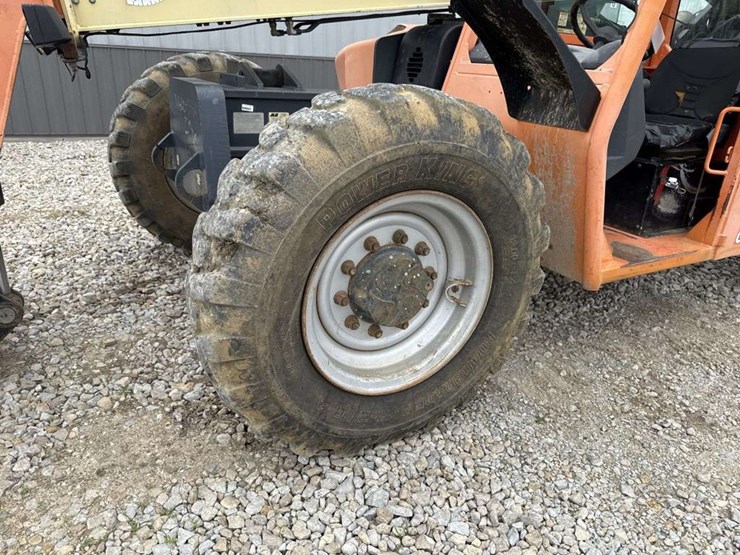 2012-jlg-g6-42a-image-8
