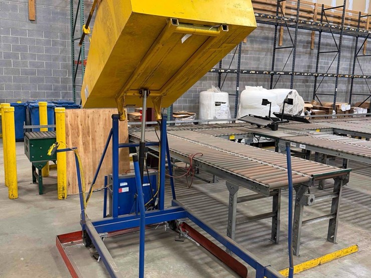 vestil-tcd-u-60-dc-universal-dc-trash-can-dumper-image-9