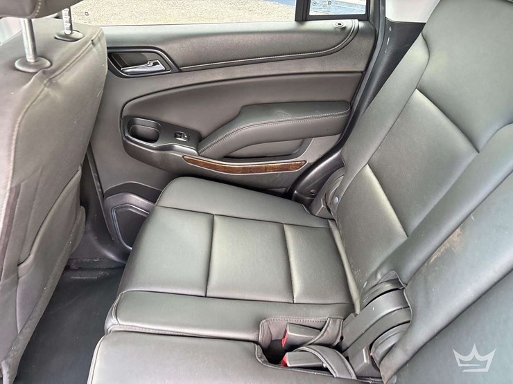 2018-chevrolet-tahoe-image-22