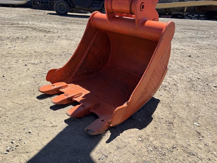 kubota-kh90-image-10
