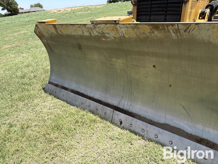 2019-caterpillar-d6n-image-9