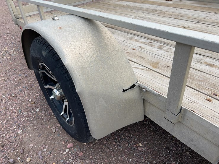 2020-aluma-utility-trailer-image-10