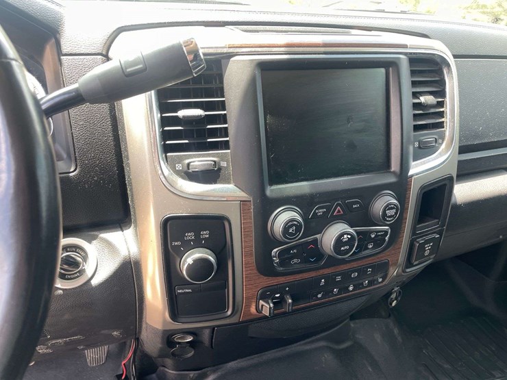 2014-dodge-ram-2500-image-13