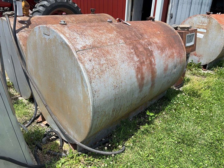 500-gallon-diesel-tank-with-no-pump-image-1