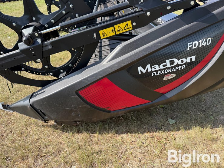 2021-mac-don-fd140-image-10