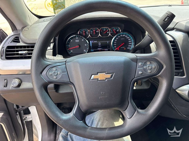 2019-chevrolet-tahoe-image-13