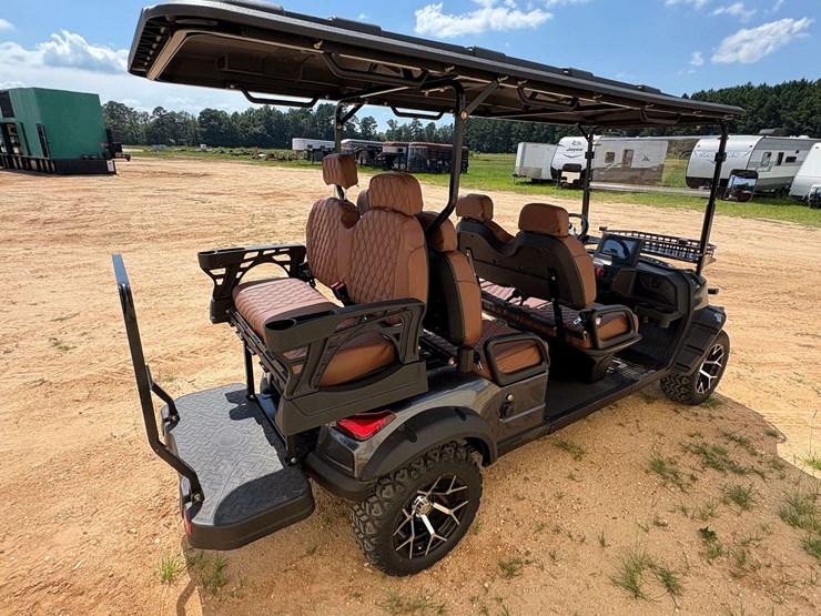 2026-sdlanch-street-legal-6-seater-golf-cart-w/-on-board-charger-image-3