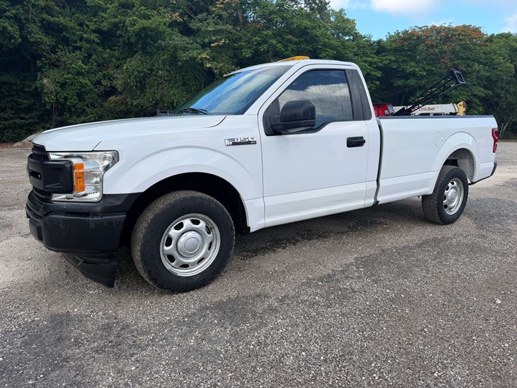 2018-ford-f150-image-1
