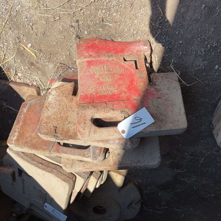 (4) International Harvester Tractor Front Suitcase Weights