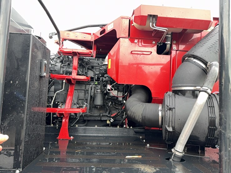2022-case-ih-8250-image-47