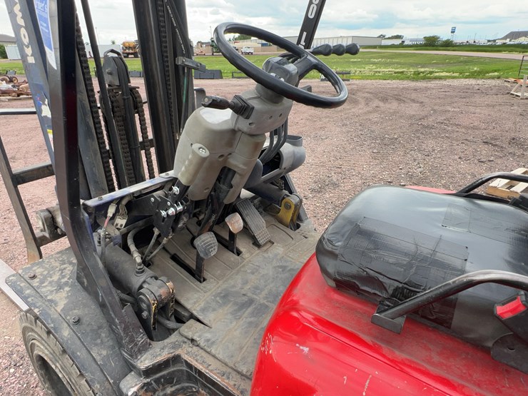 2005-komatsu-fg25t-12-image-11