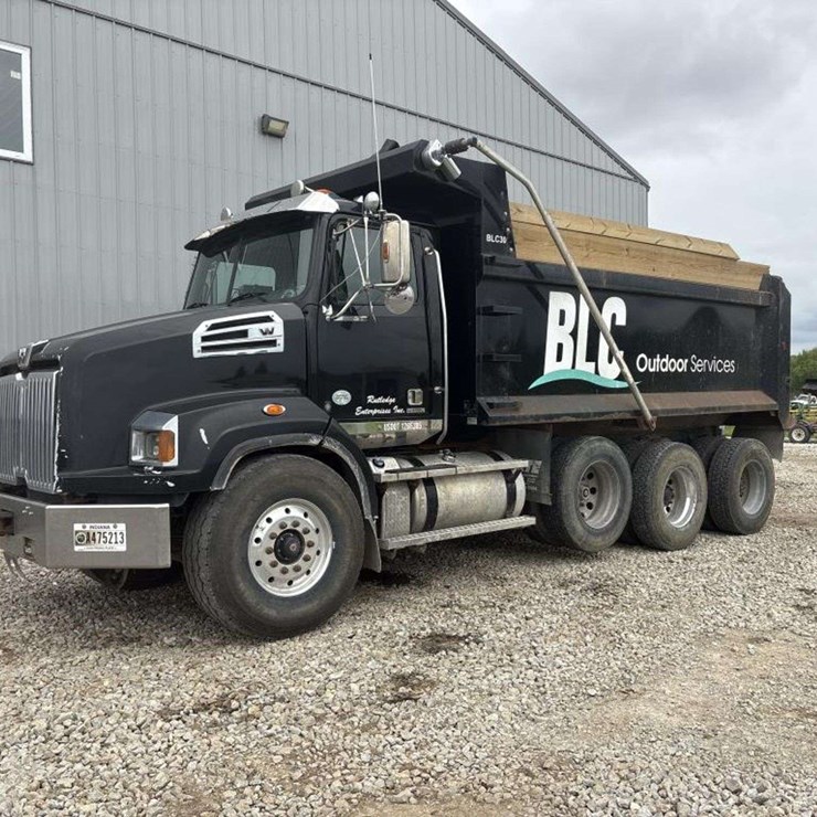 2018 WESTERN STAR 4700