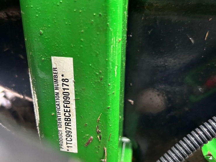 2015-john-deere-997-image-29