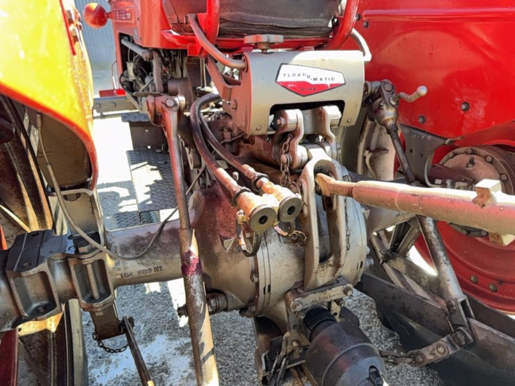 massey-ferguson-65-image-29