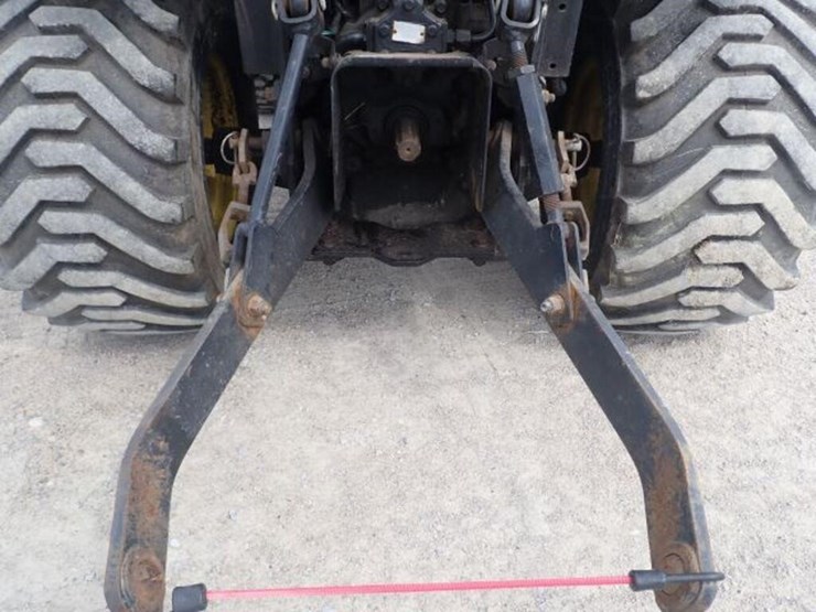 2011-john-deere-1023e-image-26