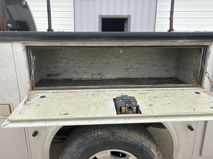 2016-ford-f250-image-16