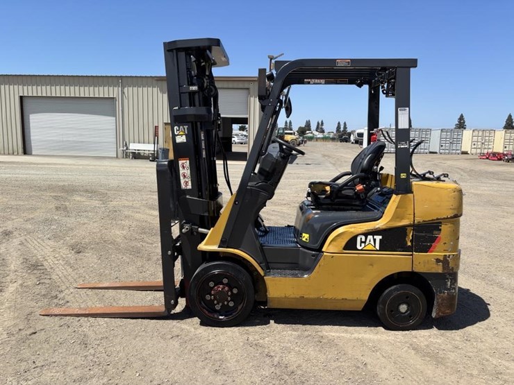2020-caterpillar-2c6000-image-5