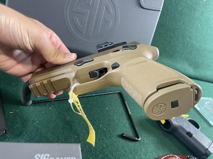 sig-sauer-p320-m18-9mm-pistol-image-7