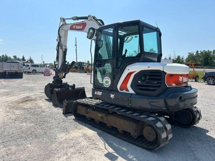 2022-bobcat-e88-image-7