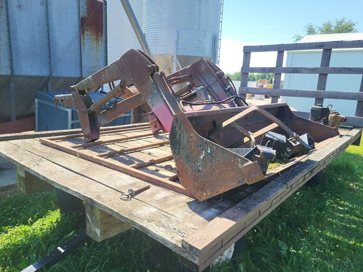 massey-ferguson-front-end-tractor-loader-w/loader-mounts-and-60"-bucket---fire-image-1