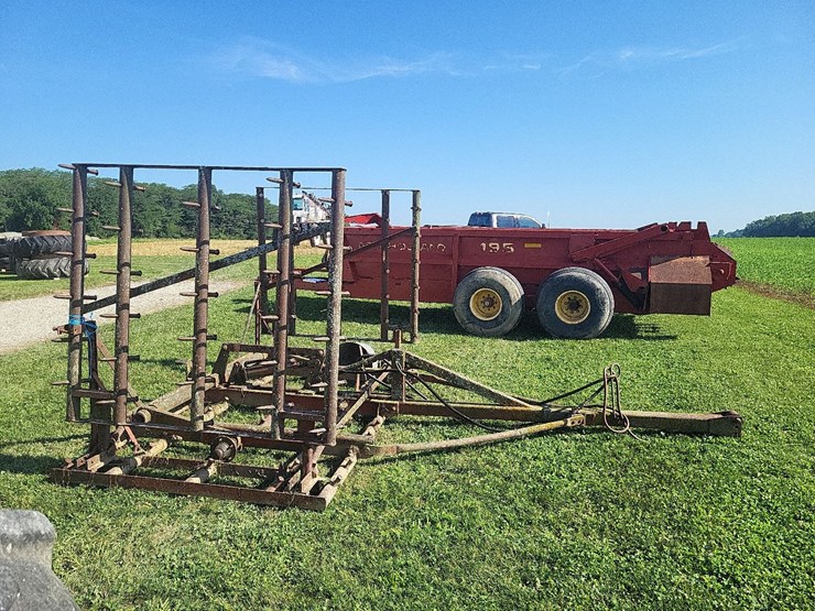 20'-spike-tooth-harrow-w/hydraulic-cylinder-image-2