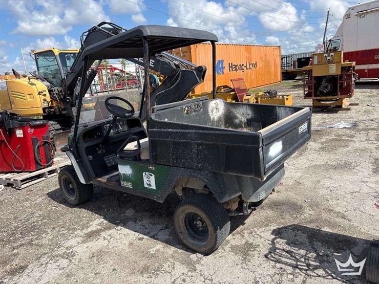 2012-ez-go-gas-utility-cart-image-4