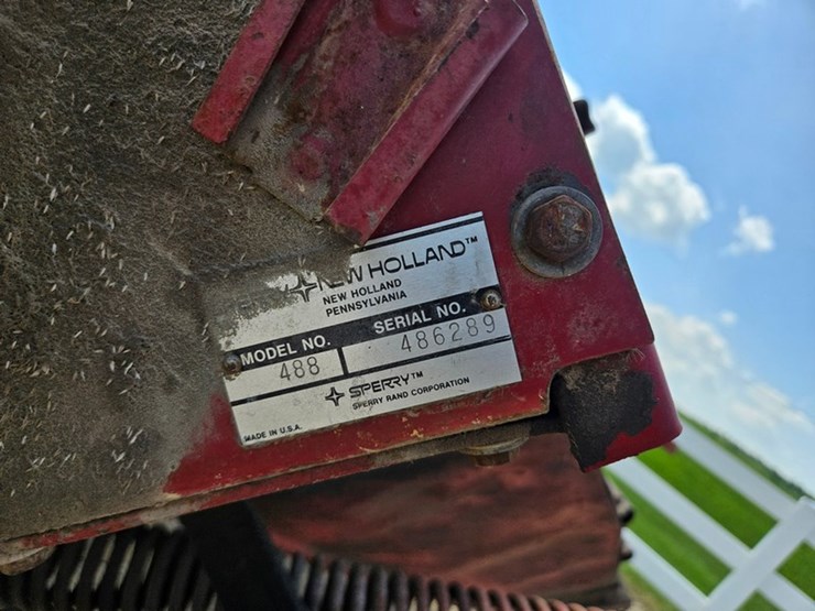 new-holland-488-image-30