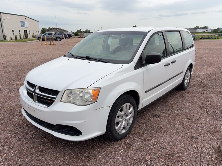 2014-dodge-grand-caravan-image-1