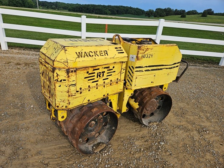 wacker-neuson-rt-image-1