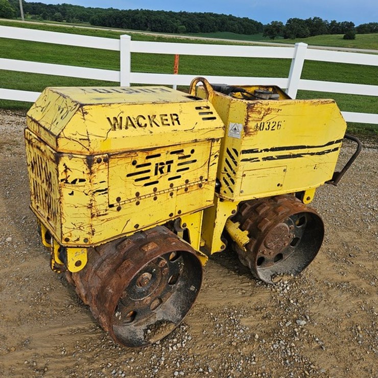 WACKER NEUSON RT