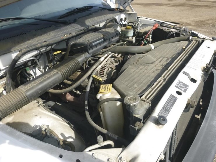 2001-dodge-ram-2500-image-8