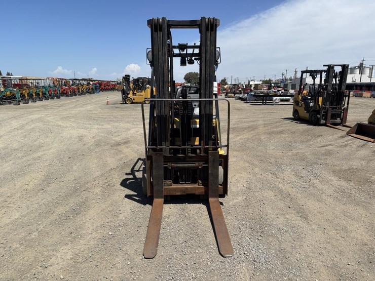 2020-caterpillar-2c6000-image-6